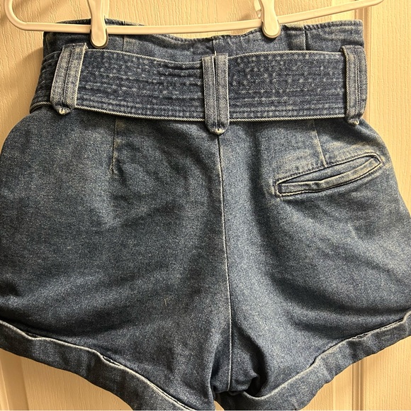 Sezane Rome Blue Jean Shorts with Belt - Picture 7 of 13